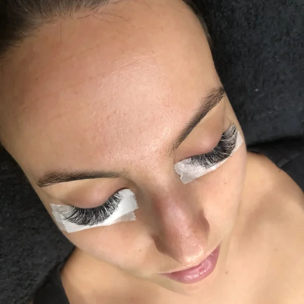 natural eyelash lift