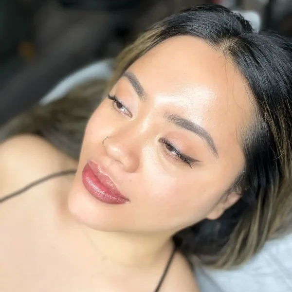 natural ombre lips