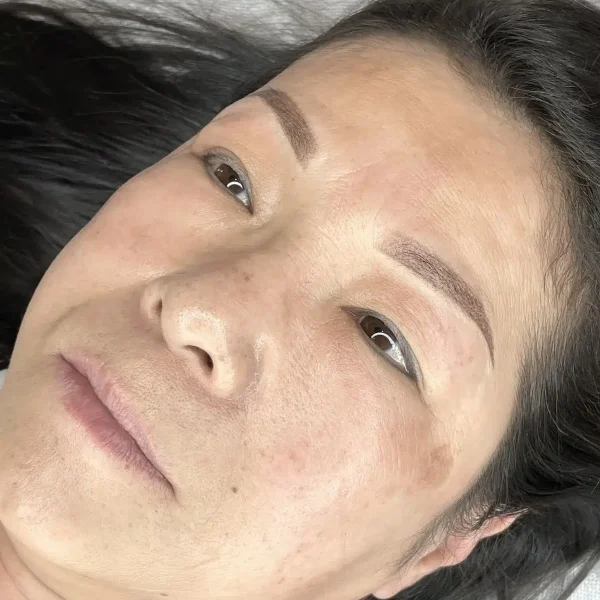 tatooed eyebrows